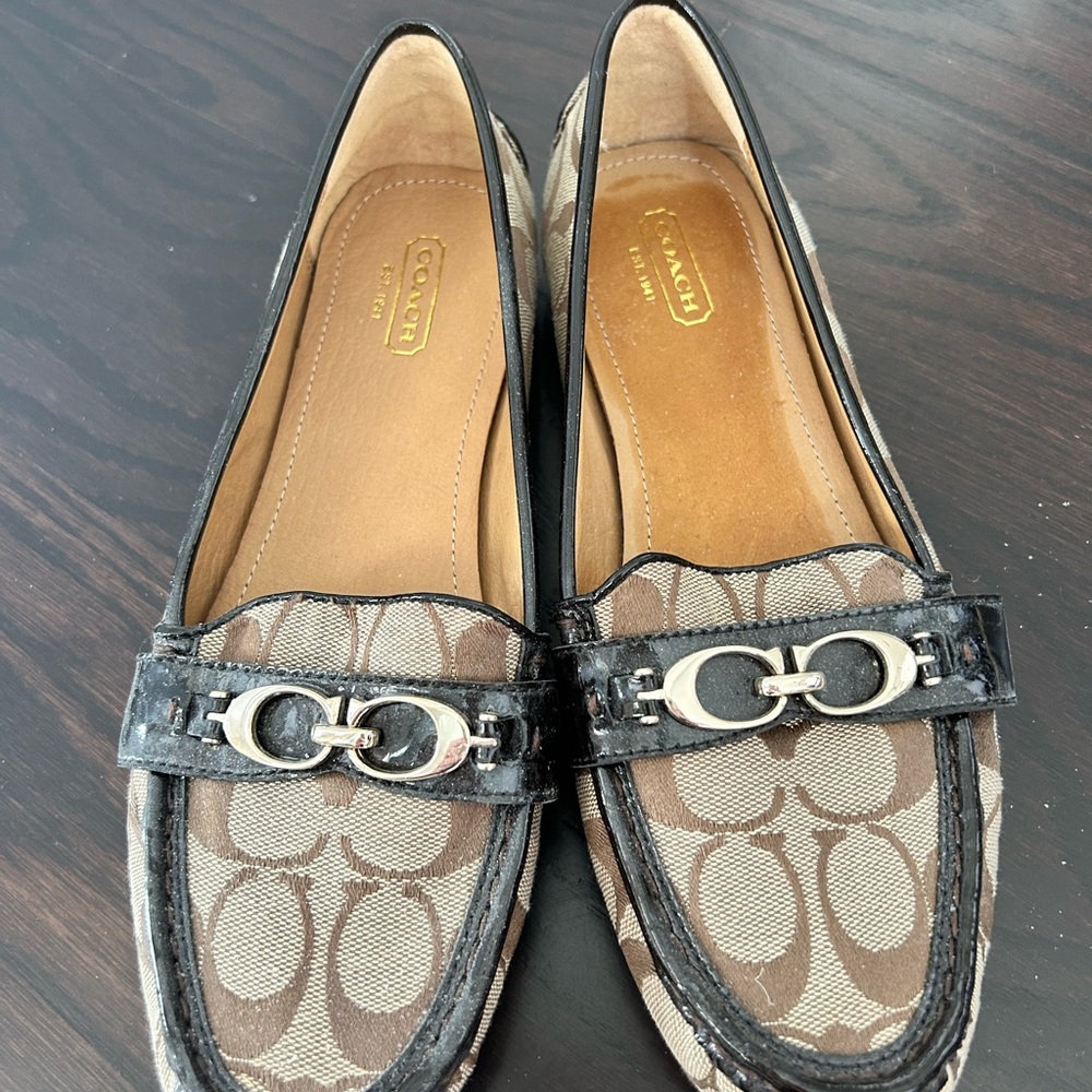 Coach Women's Black and Brown Loafers
